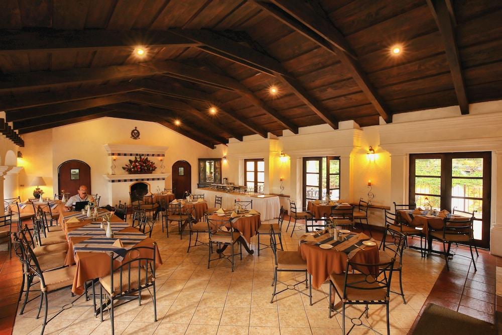 Villa Colonial Antigua Bagian luar foto