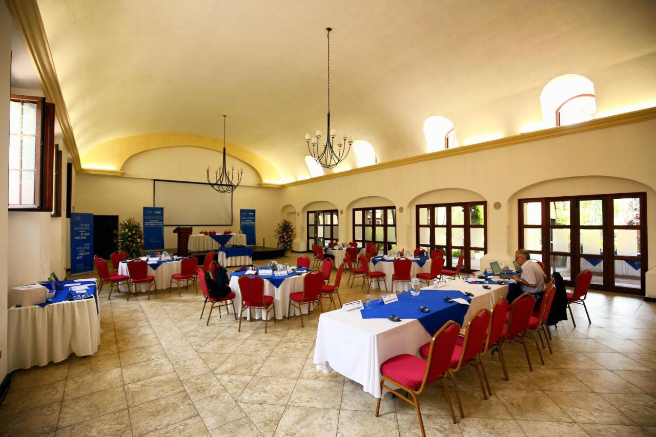 Villa Colonial Antigua Bagian luar foto